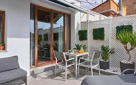 Sunny Cozy Penthouse With A Terrace At Plaza Del Carmen