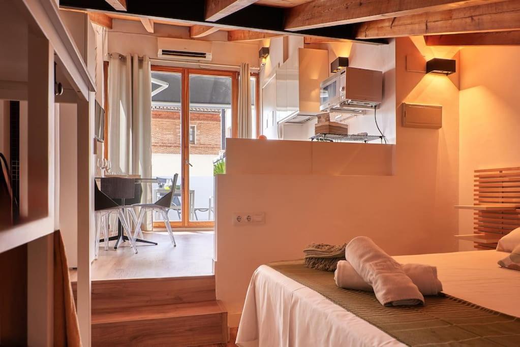 Sunny Cozy Penthouse With A Terrace At Plaza Del Carmen Valencia Exterior foto
