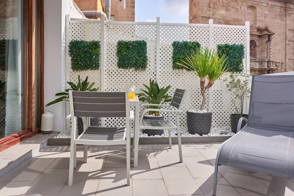 Sunny Cozy Penthouse With A Terrace At Plaza Del Carmen Valencia Exterior foto